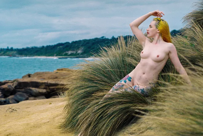 Siren 🧜‍♀️ by KH_photo_