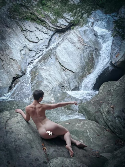 Siren song by kittennnnnnnnnn