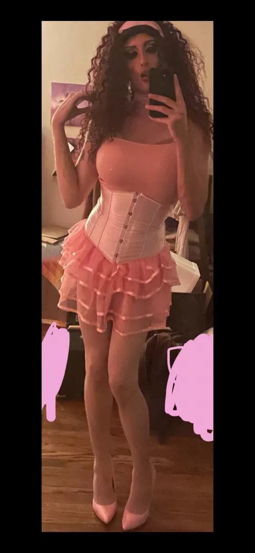 sissy's ready to serve! by pantyboydreams