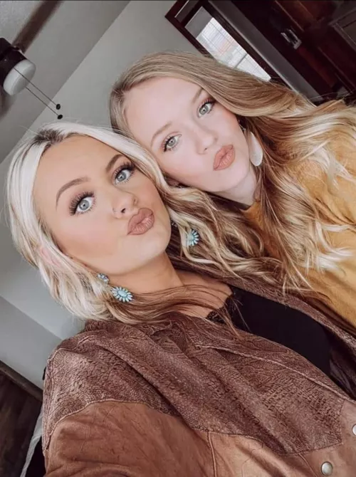 Sisters by toss195559