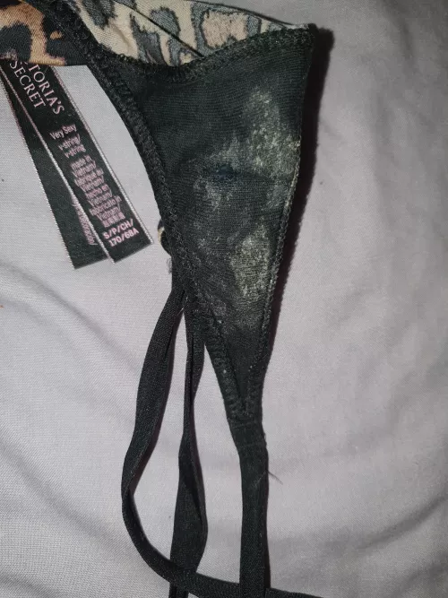 Sisters freshly used panties, still a little wetspot on them by BBCSluutt
