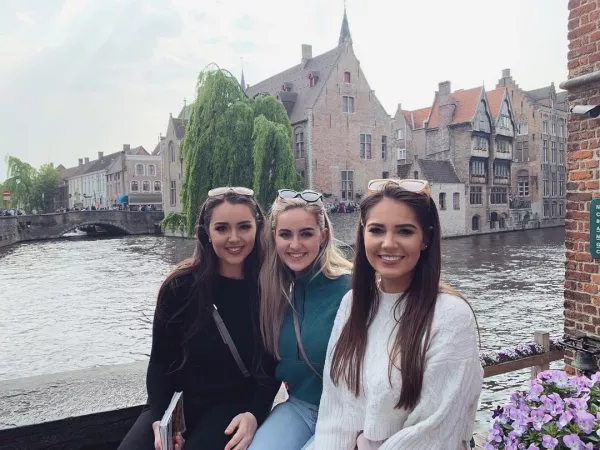 Sisters On Holiday by jrees9193