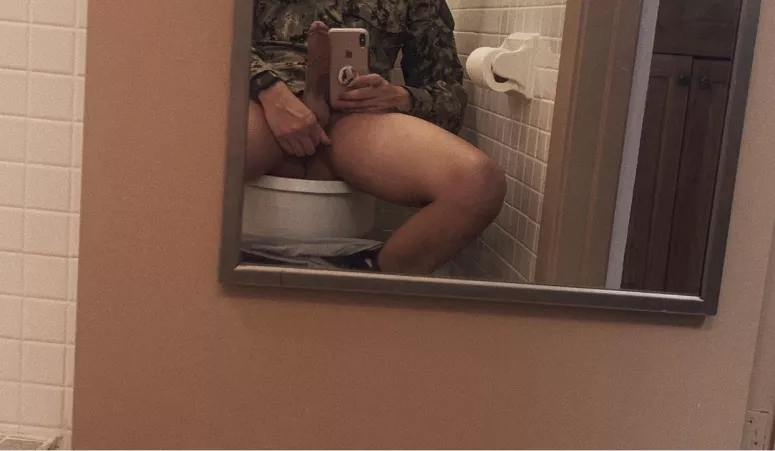 sit on it by kingsuncut