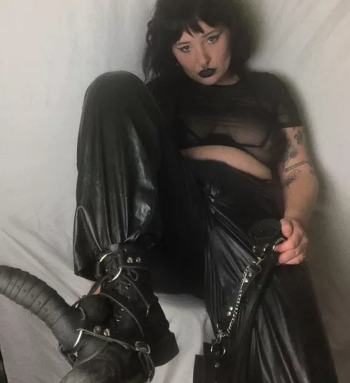 Sit on my boot by fairathedepressed