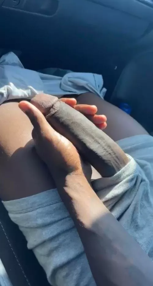 Sitting in Walmart's parking lot waiting for a redditor, who wants to be next? by hungandlusty007