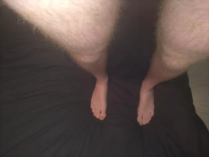 Size 13 feet and chunky thighs by ukcutginge