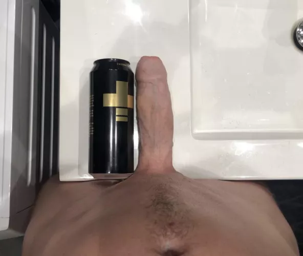 Size of a 16oz can. How many of you can honestly say you’re bigger? by justabloke94