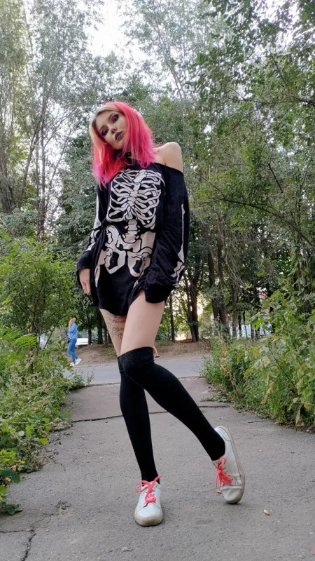 Skeleton outfit? by lidkabanditka