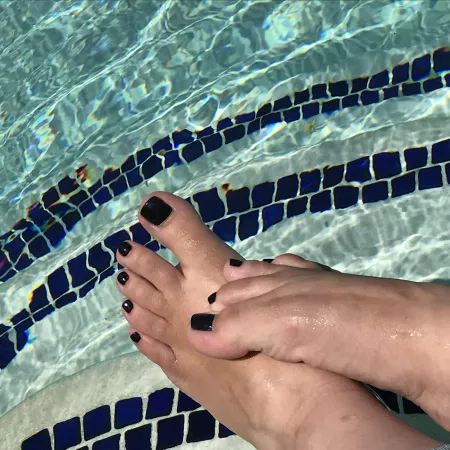 Skinny dipping and sunbathing by LustyLorelai