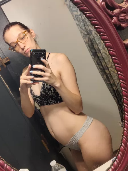 🥵Skinny, PREGNANT, & Ready to please! Come see me for Free 😘 by mrs_bratty