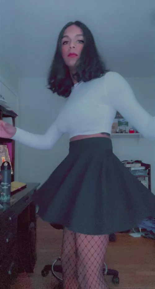 Skirt go spinnnnnnnnn by Antique_Specific_872