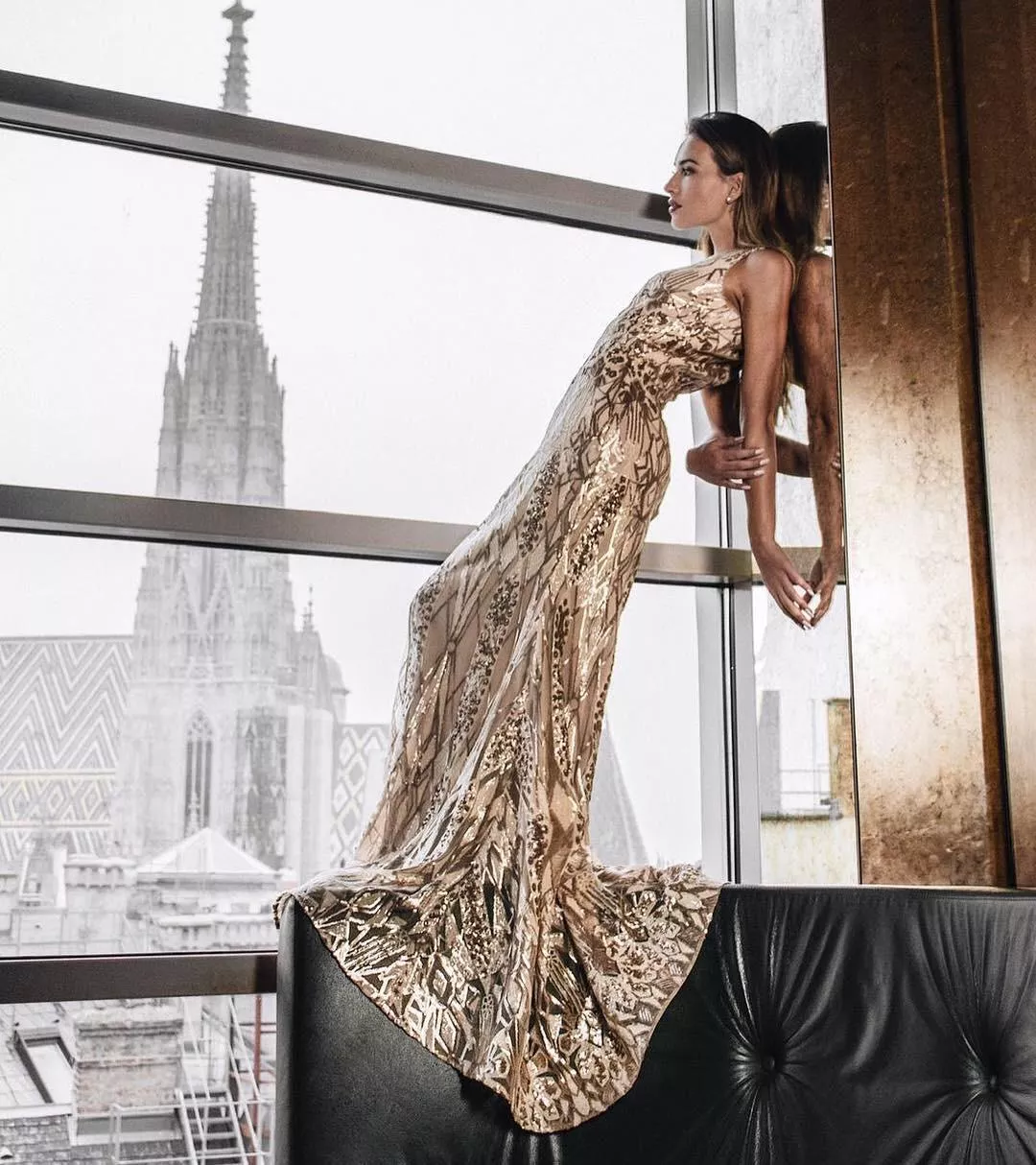 Sky Bar posted by BOOOOOOOBIES