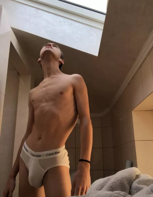 Sky boy 💋💋 by Joshua_twink