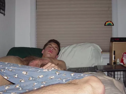 Sleeper posted by WatchWhileYouSleep