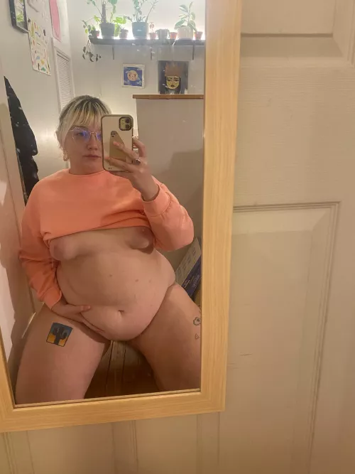 Sleepy and huge 🥰 by cloudsyxo