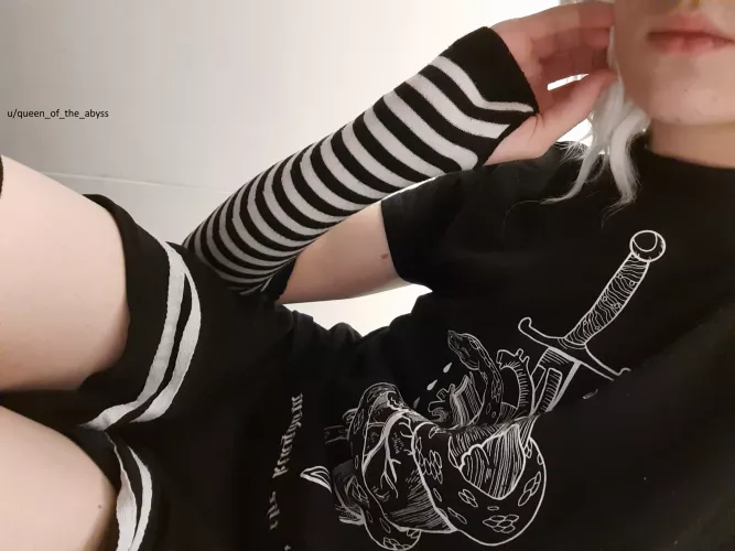 Sleepy boy😴 by Queen_of_the_Abyss