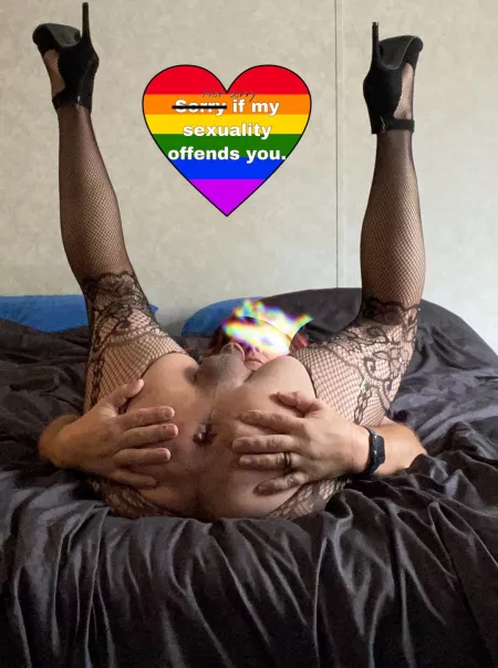 Slide on in by curiousone4634