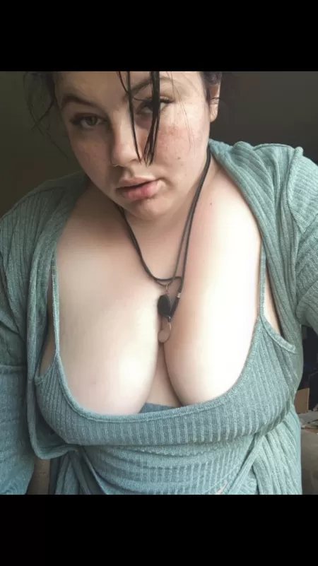 Slight hint of my freckles across my face by Sluttynursee69