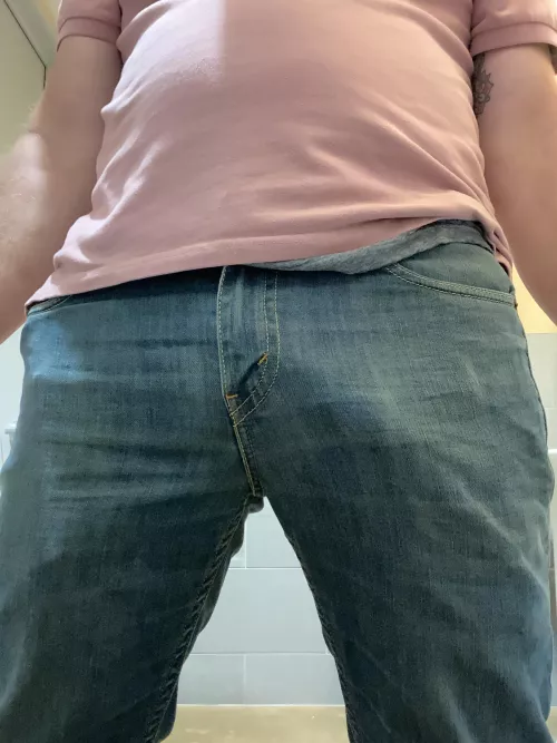 Slight outline through my jeans. by throwawaytrebor13