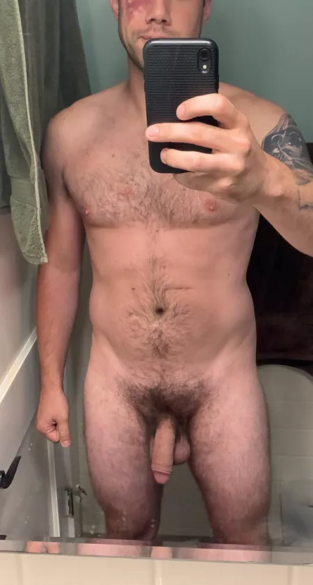 Slightly hairy bro by atilli