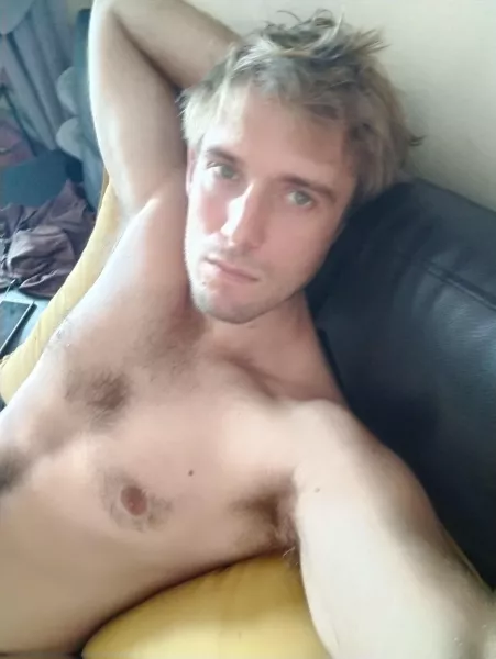 Slightly zoomed by BenUKfriendly