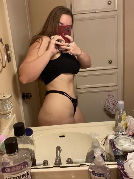 Slim thic by natbat420