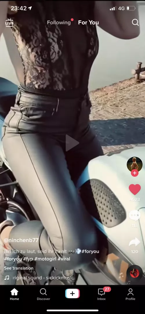 Slip to the Nip by tomaarden