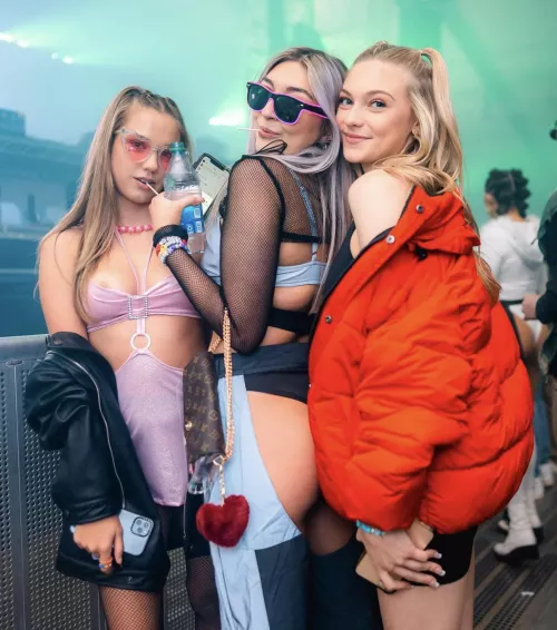 Slippin nip by curvao269