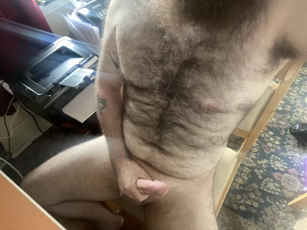 Slow work day by bigrredbeard123