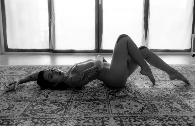 Small tits🍳 and rounded ass🍑 Vintage style [F28] by EuropeanFucker