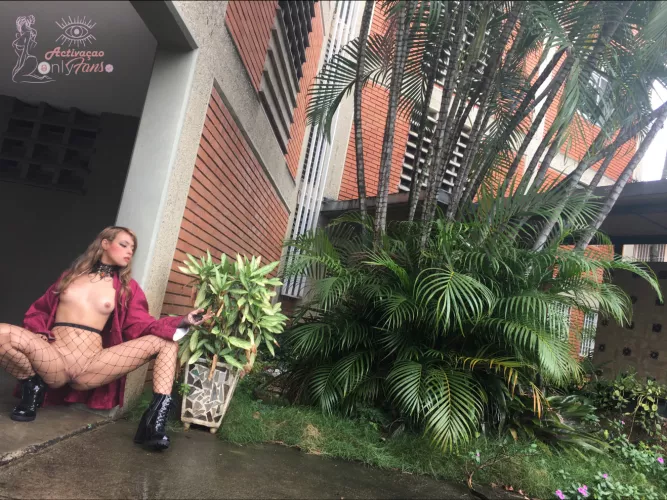 Small tits, big courage 🎭 by Activazao