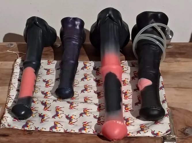 small zweihander, medium chance, madium zweihander and large chance by Eval_Penguin