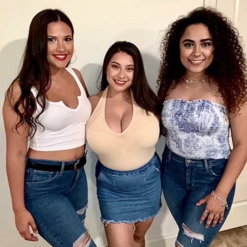 Smallest is biggest by FizzyOrangeJuice