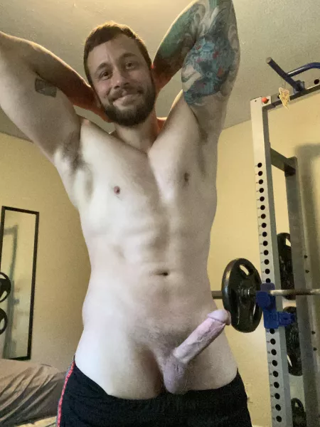 Smelling ripe after a workout by timmyzz