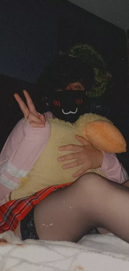 Smile in style😙✌️ by Femboy_Izzy