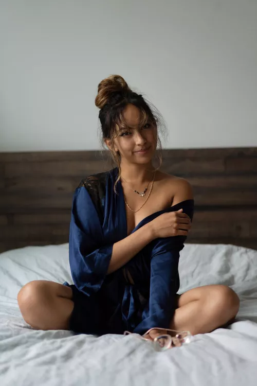 smiling because my ubereats is on the way by msooxo