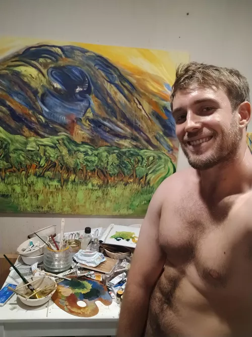 Smiling bro by BenUKfriendly