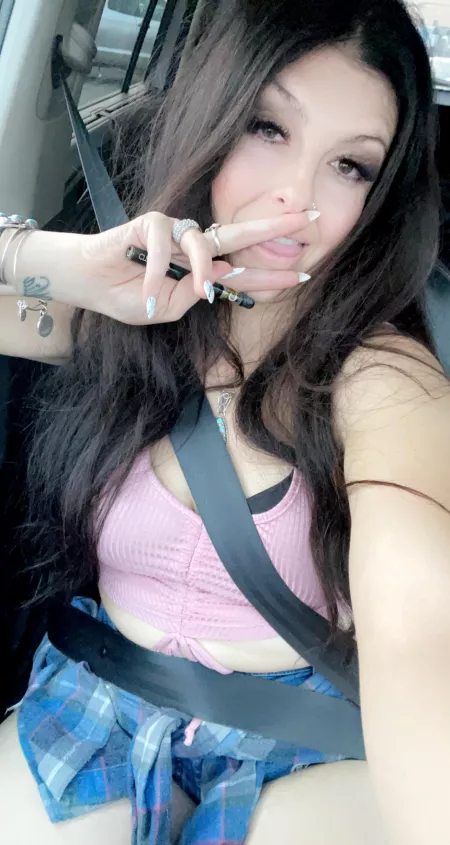 Smoke and….???😈 by Izzychaos_hotwife