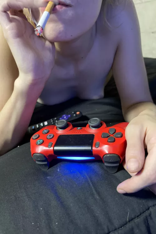 Smoke and game before you get in this frame 🍾 by LexiDaBBCSlut