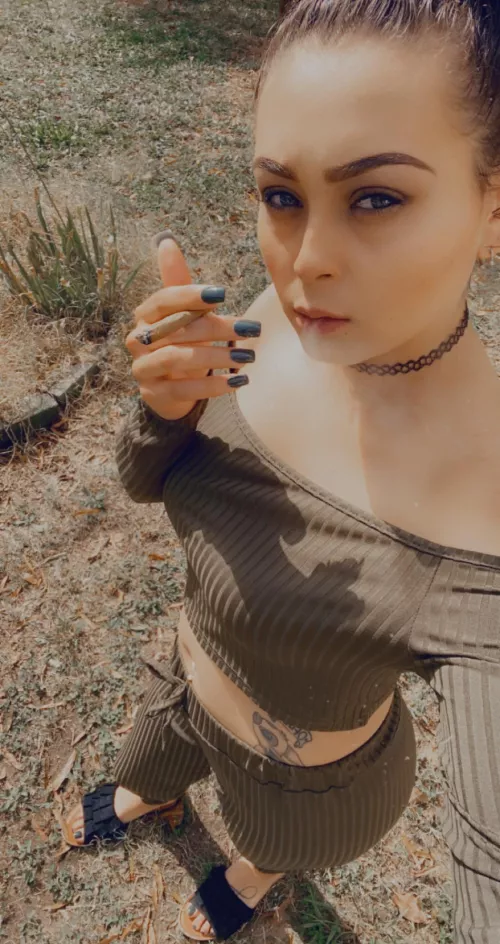 Smoke weed everyday 💨 by msaquafina96