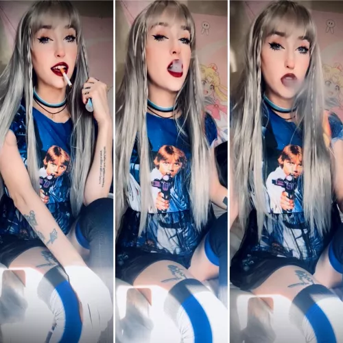 Smoke with me? by TheEnchantrixxx