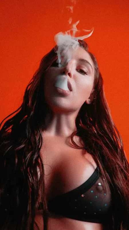 Smoking🚬 by Gori_333