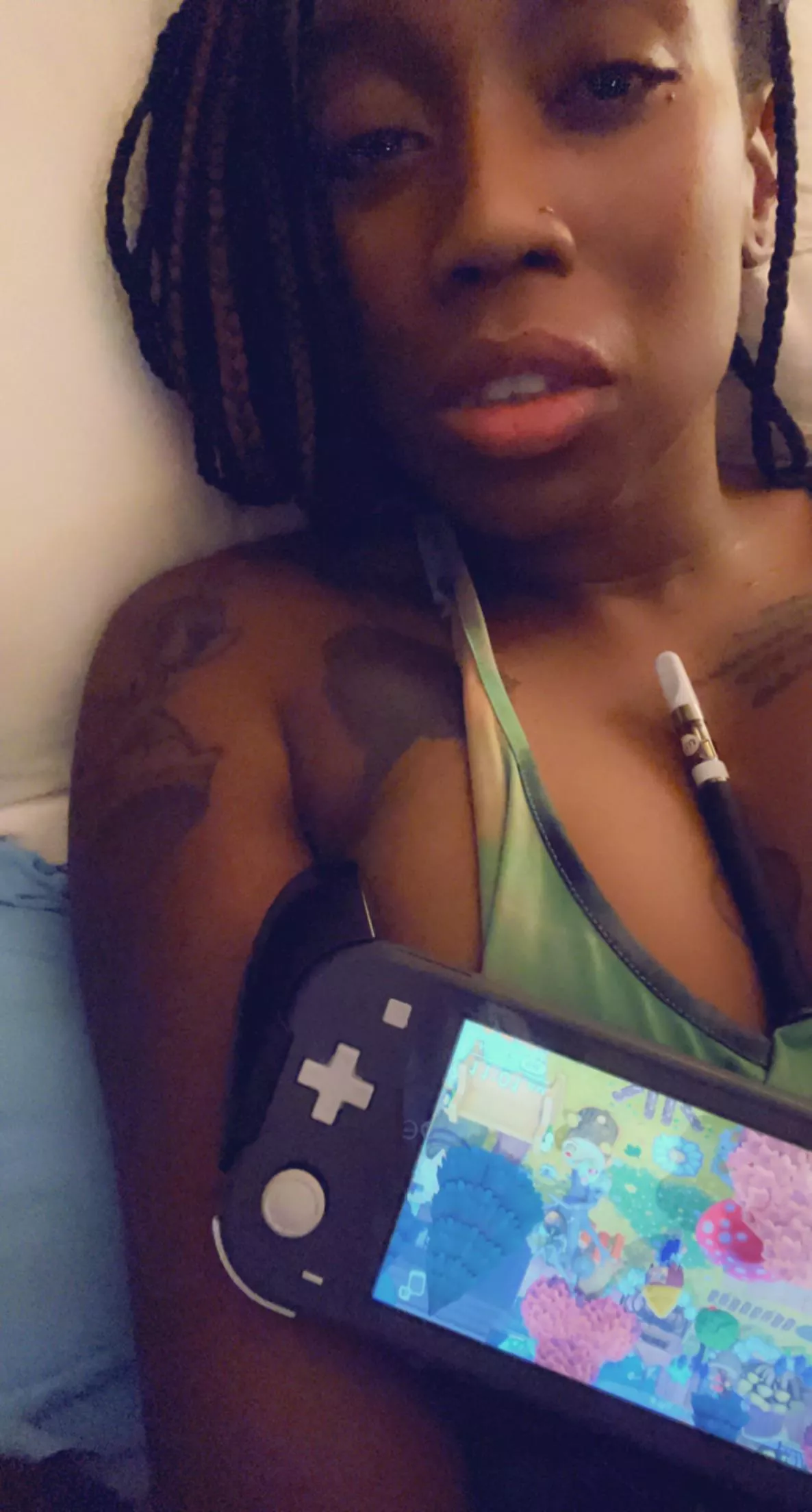 Smoking and aggressively playing AC posted by Draft-Prestigious