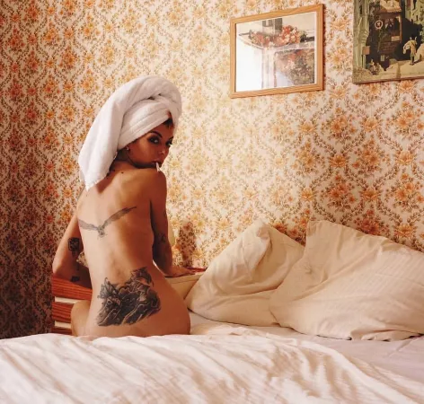 Smoking by [deleted]