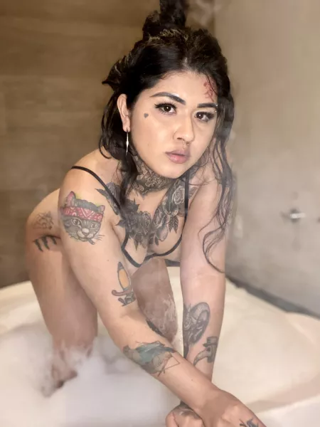 Smoking make me so fucking horny by iamdaayla