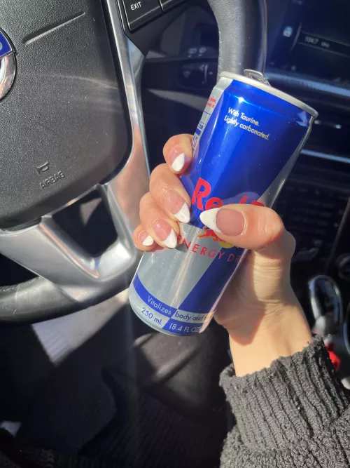 Smol hands by pedicureproblems