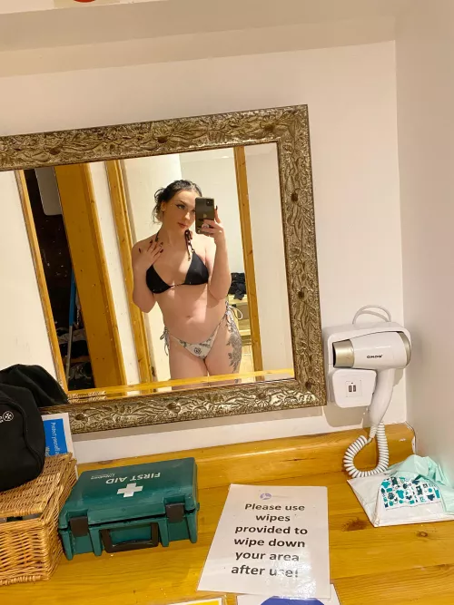 Smol tiddies, big heart 😌 by Notsoangelx