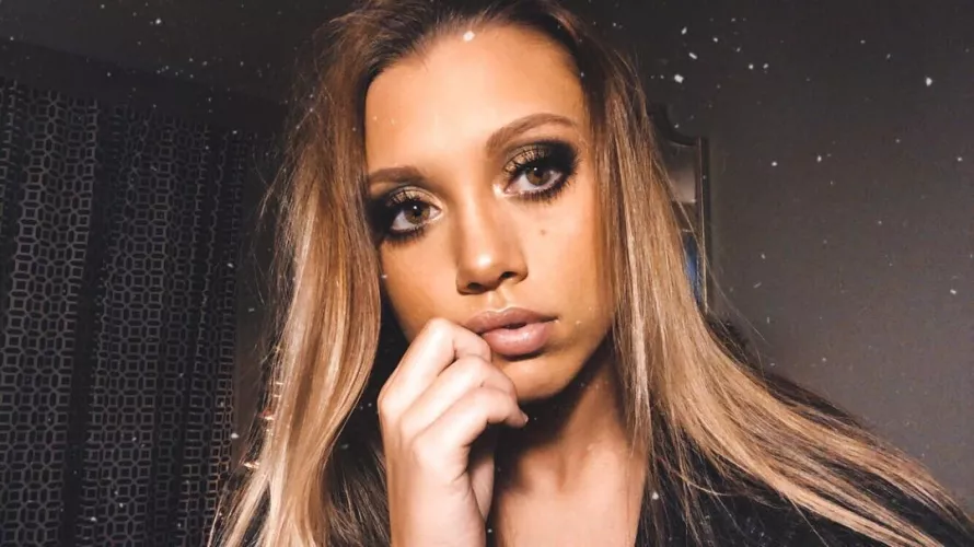 Smoldering by WarmObserver