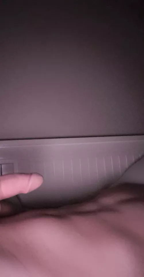 Smooth and young 😍 by jjgarson