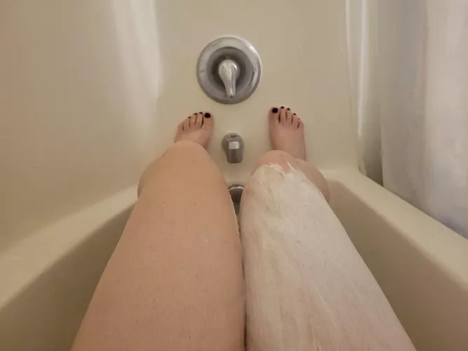 Smooth white legs look best on muscular black shoulders 😇 by AlwaysColorful